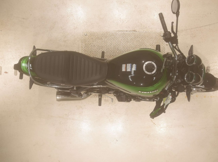 Мотоцикл Kawasaki Z900RS с пробегом 1017 km