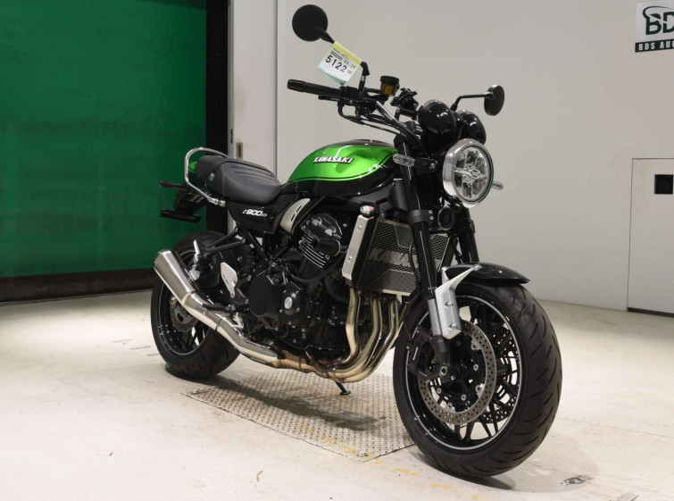 Мотоцикл Kawasaki Z900RS с пробегом 1017 km