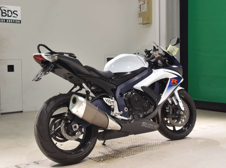 Мотоцикл Suzuki GSX-R750 з пробігом 15988 km