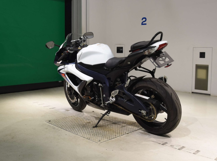 Мотоцикл Suzuki GSX-R750 з пробігом 15988 km