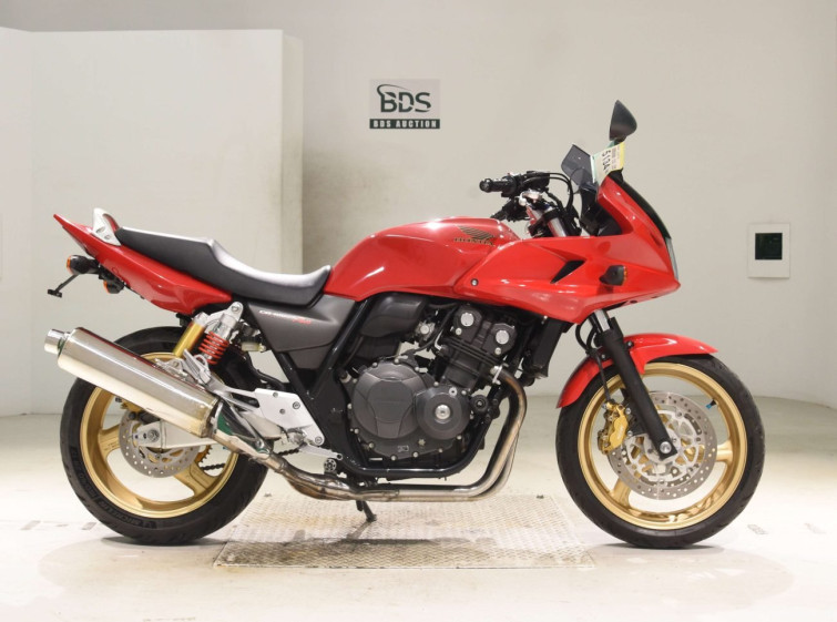 Мотоцикл Honda CB400SFV з пробігом 19884 km