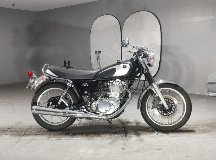 Мотоцикл Yamaha SR400 з пробігом 6401 km