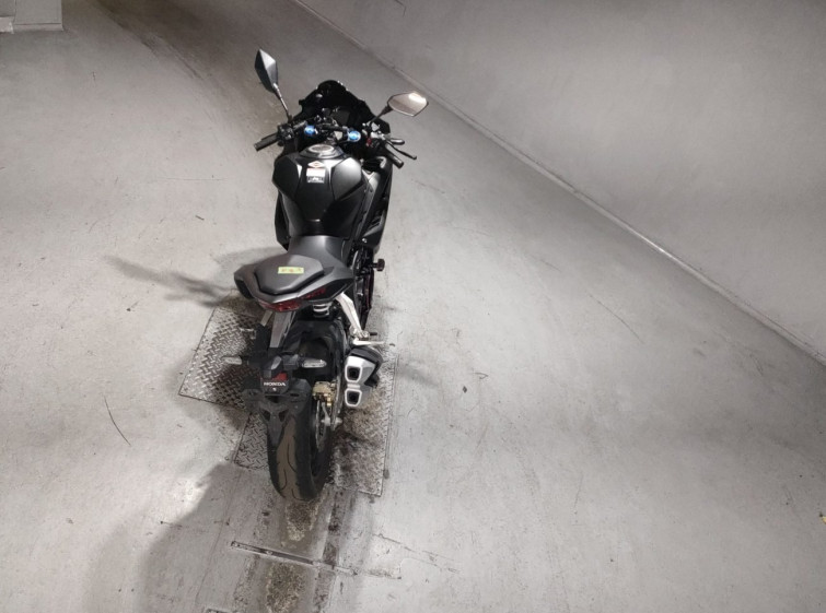 Мотоцикл Honda CBR250RR з пробігом 6215 km