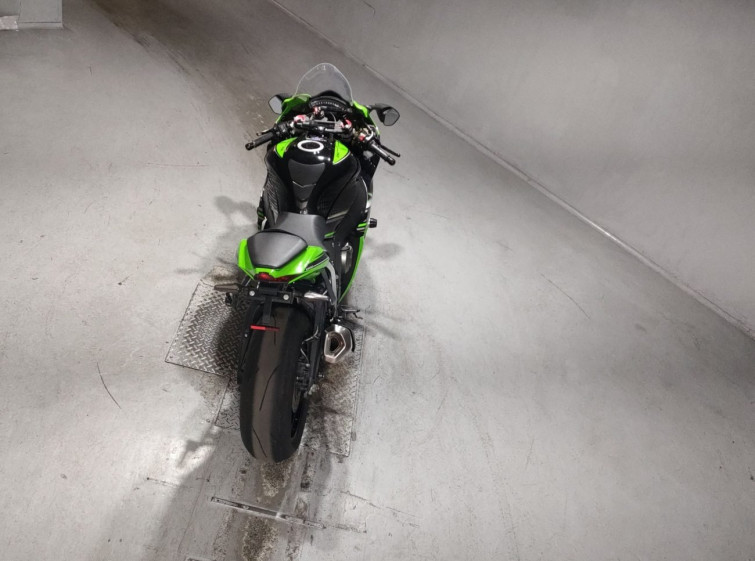 Мотоцикл Kawasaki NINJA ZX-10R з пробігом 42072 km