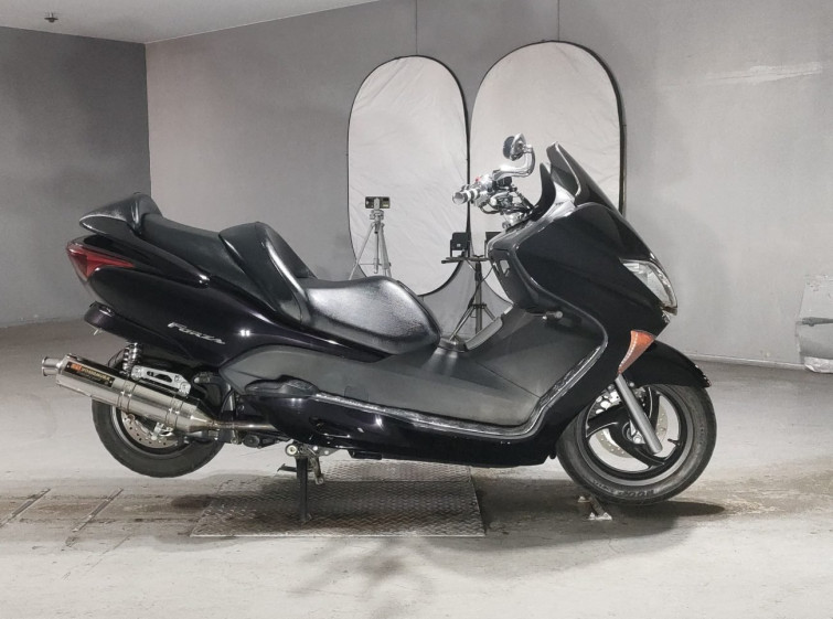 Мотоцикл Honda FORZA Z з пробігом 5551 km