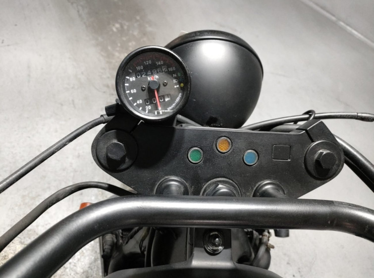 Мотоцикл Honda MAGNA250 с пробегом 2496 km