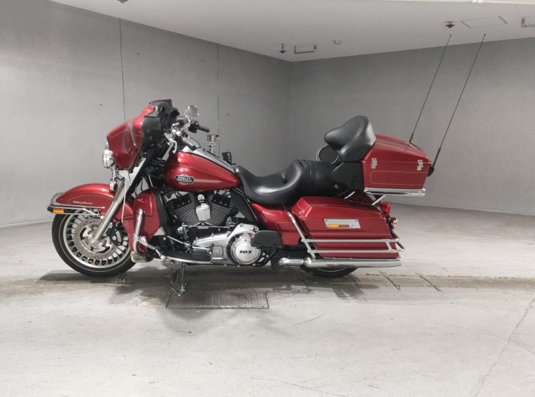 Мотоцикл HD ELECTRA GLIDE FLHTCU1690 с пробегом 7026 km