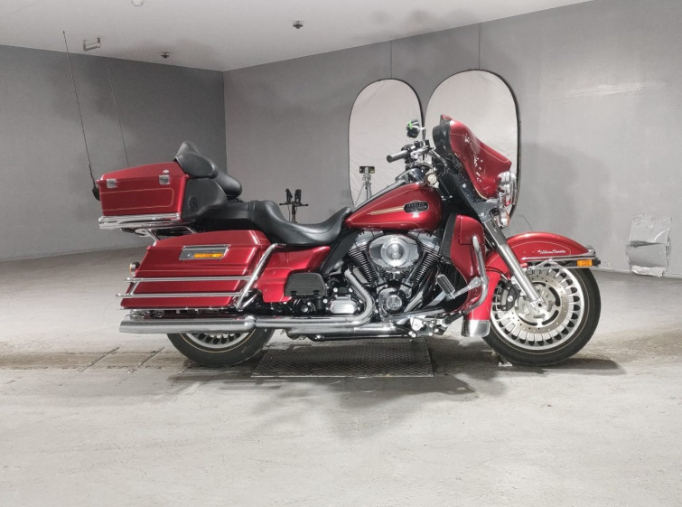 Мотоцикл HD ELECTRA GLIDE FLHTCU1690 с пробегом 7026 km