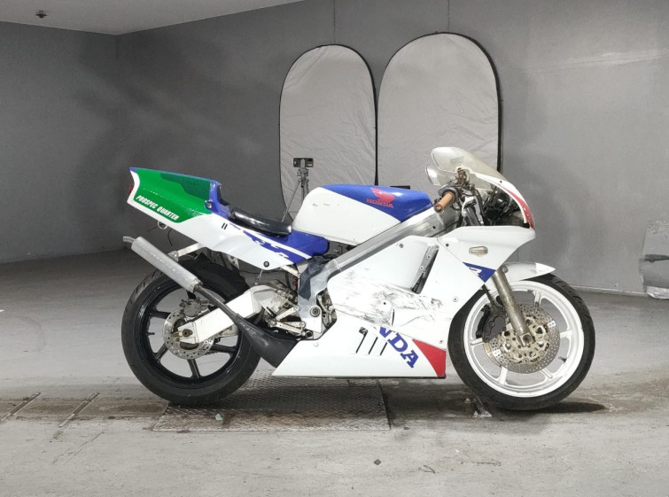 Мотоцикл Honda NSR250R с пробегом 15765 km