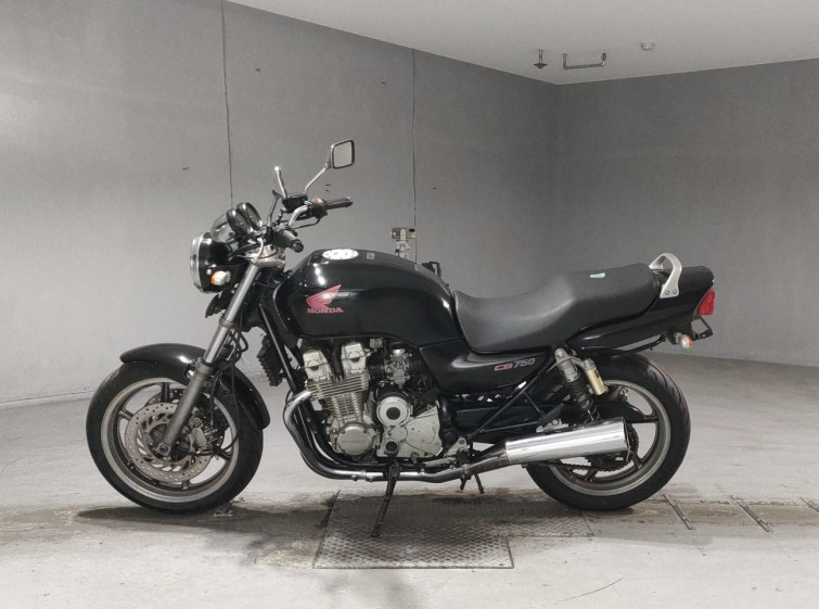 Мотоцикл Honda CB750 з пробігом 37064 km