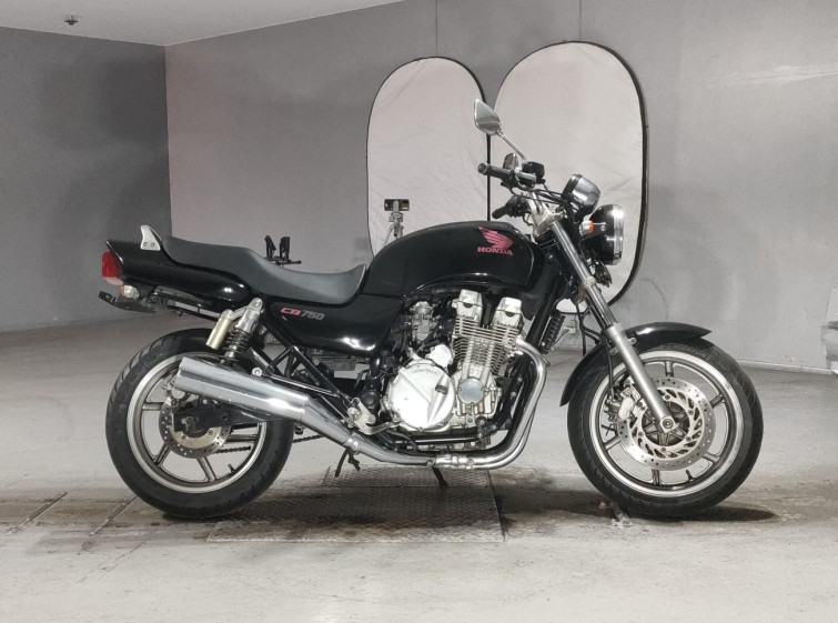 Мотоцикл Honda CB750 з пробігом 37064 km