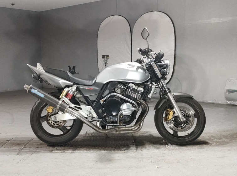Мотоцикл Honda CB400SFV з пробігом 67454 km