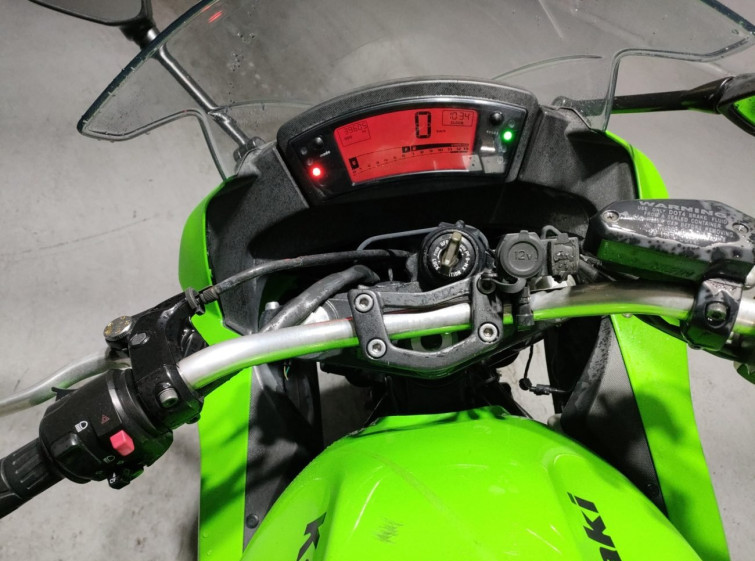 Мотоцикл Kawasaki NINJA400R з пробігом 39605 km