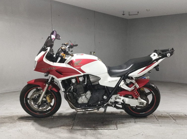 Мотоцикл Honda CB1300 SUPER BOL D’OR с пробегом 55236 km