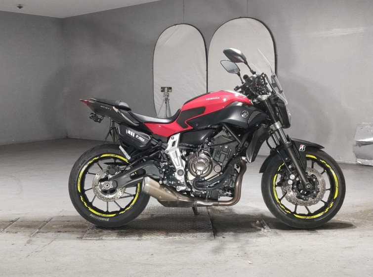 Мотоцикл Yamaha MT-07 с пробегом 20808 km