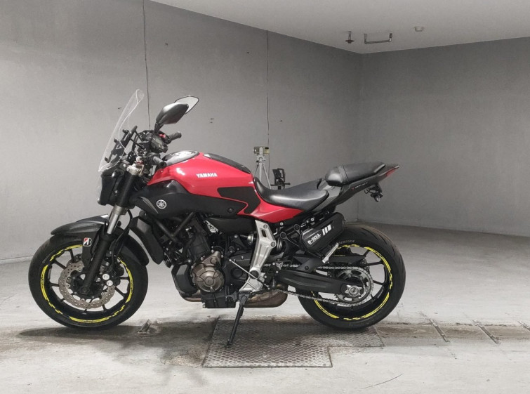 Мотоцикл Yamaha MT-07 с пробегом 20808 km