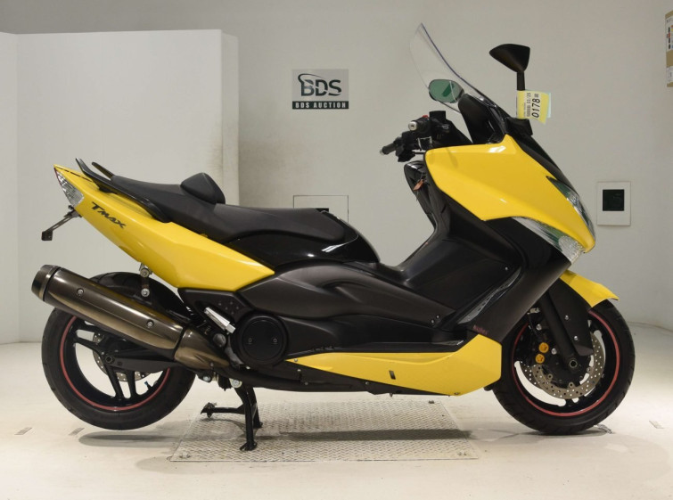 Мотоцикл Yamaha T-MAX500 с пробегом 12320 km