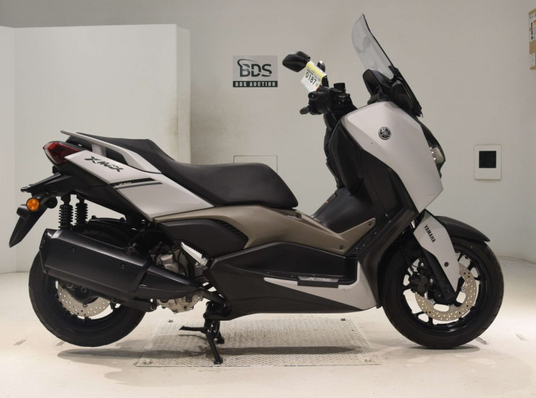 Мотоцикл Yamaha X-MAX250 TRIKE з пробігом 7733 km