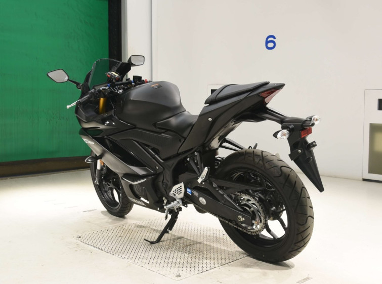 Мотоцикл Yamaha YZF-R25A с пробегом 2782 km