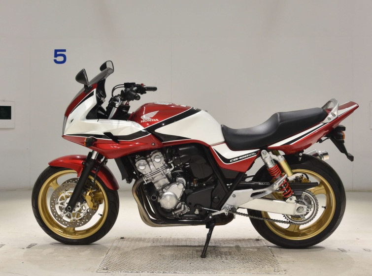Мотоцикл Honda CB400SF BOLDOR з пробігом 12492 km
