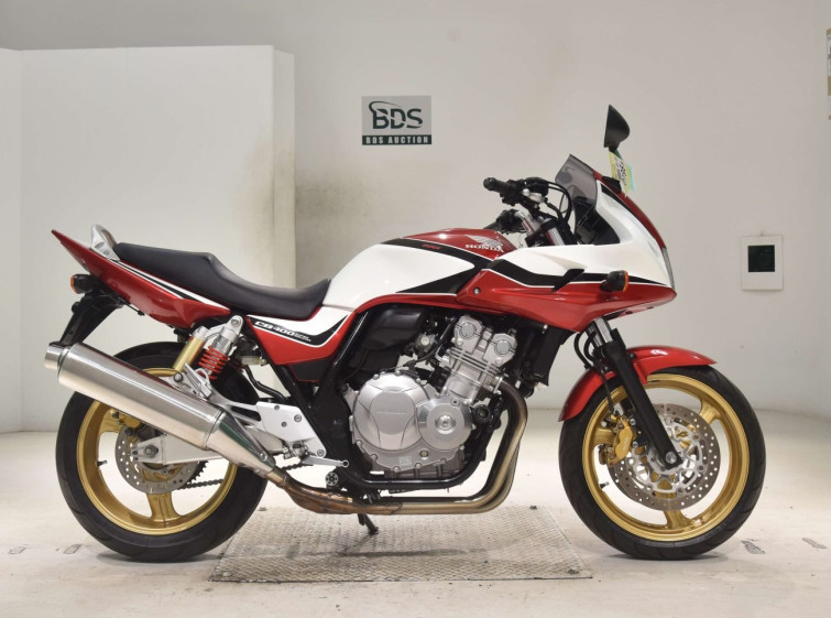 Мотоцикл Honda CB400SF BOLDOR з пробігом 12492 km