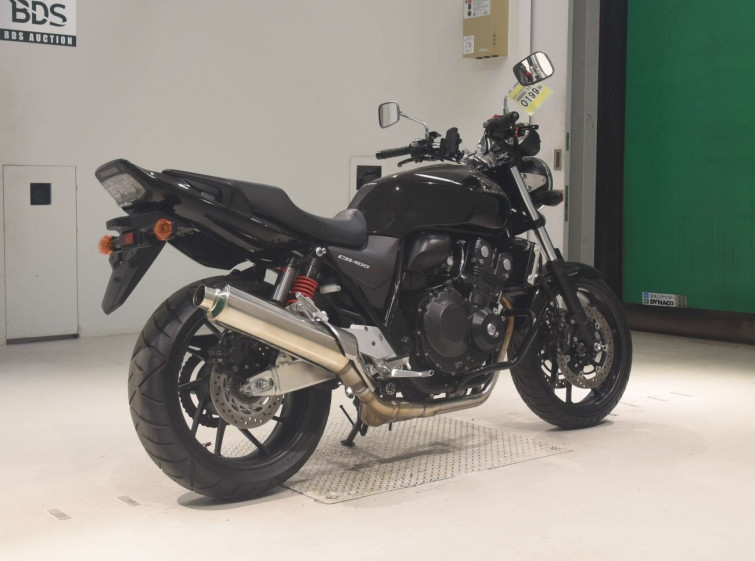 Мотоцикл Honda CB400SFA с пробегом 7533 km