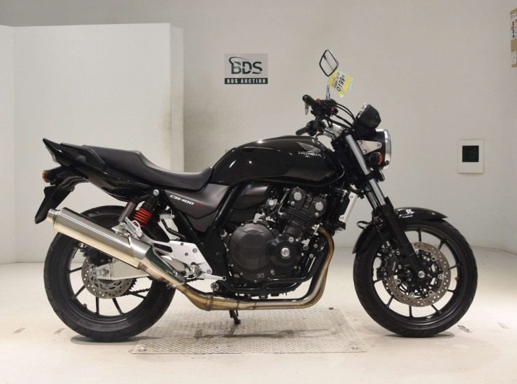 Мотоцикл Honda CB400SFA с пробегом 7533 km
