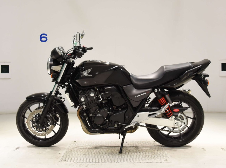 Мотоцикл Honda CB400SFA с пробегом 7533 km