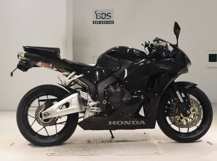 Мотоцикл Honda CBR600RR з пробігом 29385 km