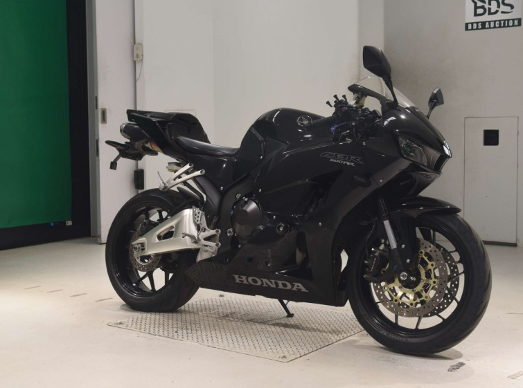 Мотоцикл Honda CBR600RR з пробігом 29385 km