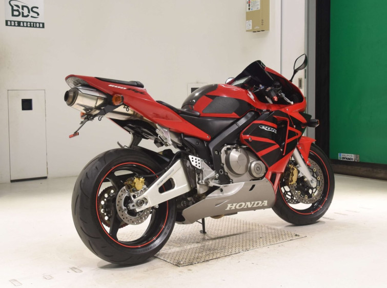 Мотоцикл Honda CBR600RR с пробегом 34815 km