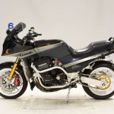 Мотоцикл Kawasaki GPZ900R