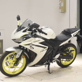 Мотоцикл Yamaha YZF-R3 з пробігом 14742 km