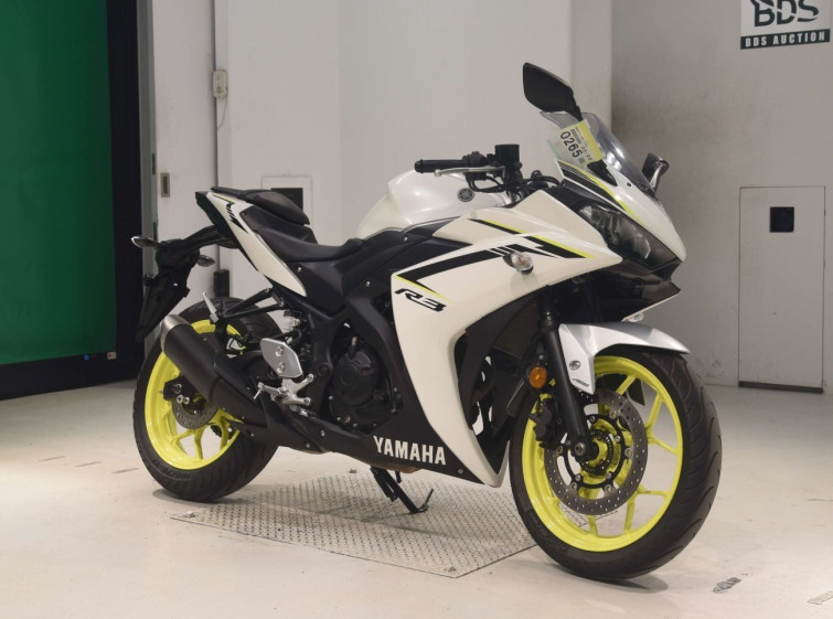 Мотоцикл Yamaha YZF-R3 з пробігом 14742 km