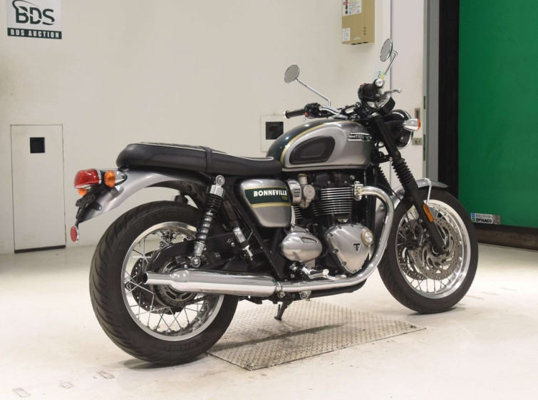 Мотоцикл Triumph BONNEVILLE T120 з пробігом 36455 km