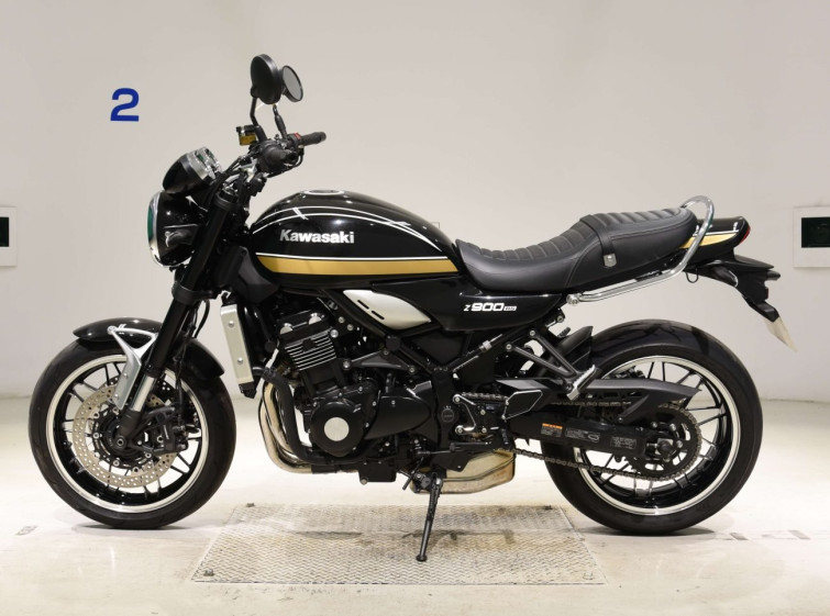Мотоцикл Kawasaki Z900RS з пробігом 19615 km