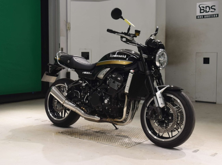 Мотоцикл Kawasaki Z900RS з пробігом 19615 km