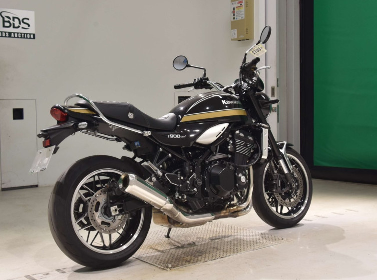 Мотоцикл Kawasaki Z900RS з пробігом 19615 km