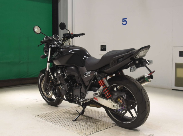 Мотоцикл Honda CB400SFA с пробегом 9930 km