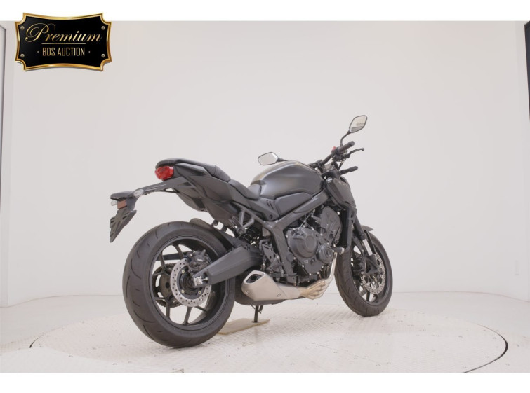 Мотоцикл Honda CB650R з пробігом 240 km