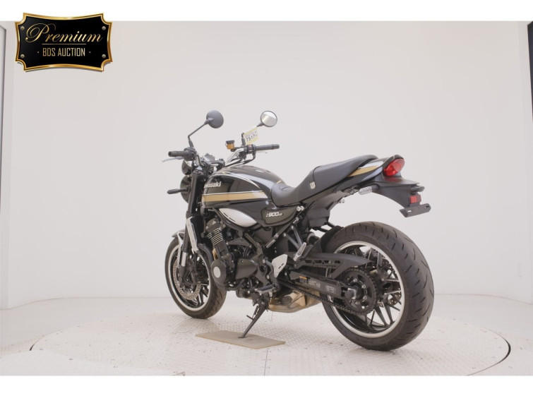 Мотоцикл Kawasaki Z900RS з пробігом 8450 km