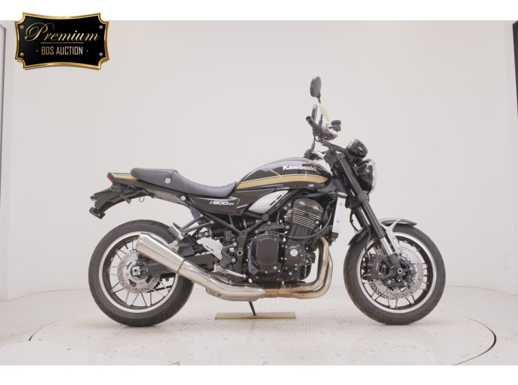 Мотоцикл Kawasaki Z900RS з пробігом 8450 km