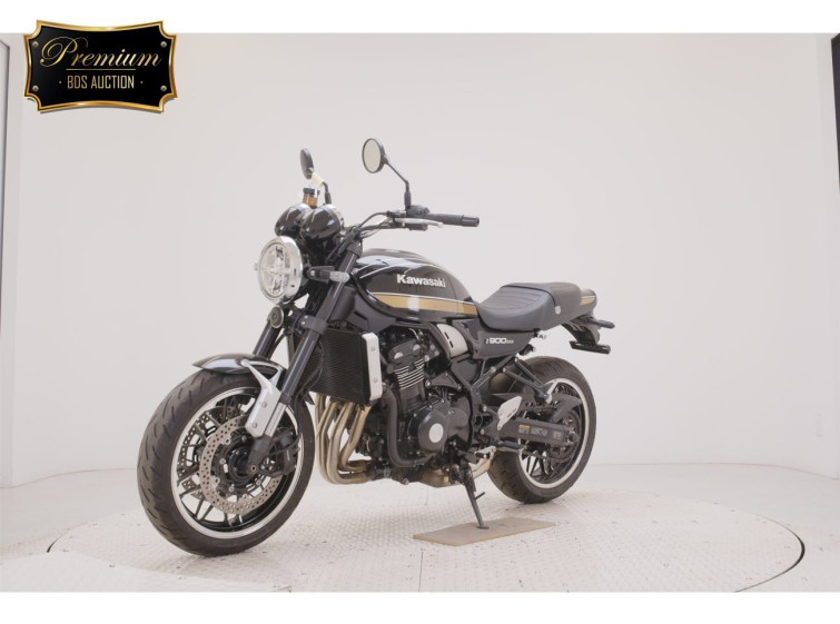 Мотоцикл Kawasaki Z900RS з пробігом 8450 km