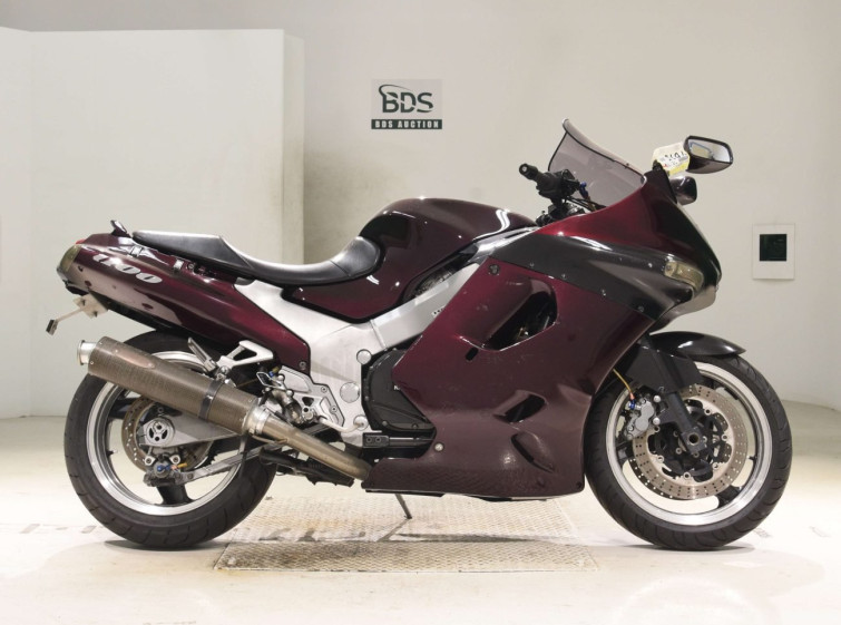 Мотоцикл Kawasaki ZZ-R1100 с пробегом 79639 km