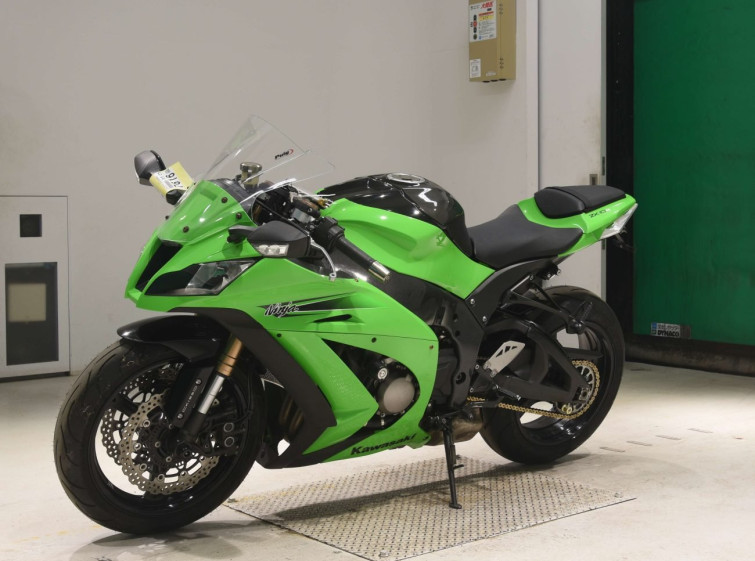 Мотоцикл Kawasaki NINJA ZX-10R с пробегом 70394 km