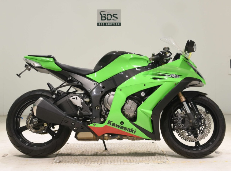 Мотоцикл Kawasaki NINJA ZX-10R с пробегом 70394 km