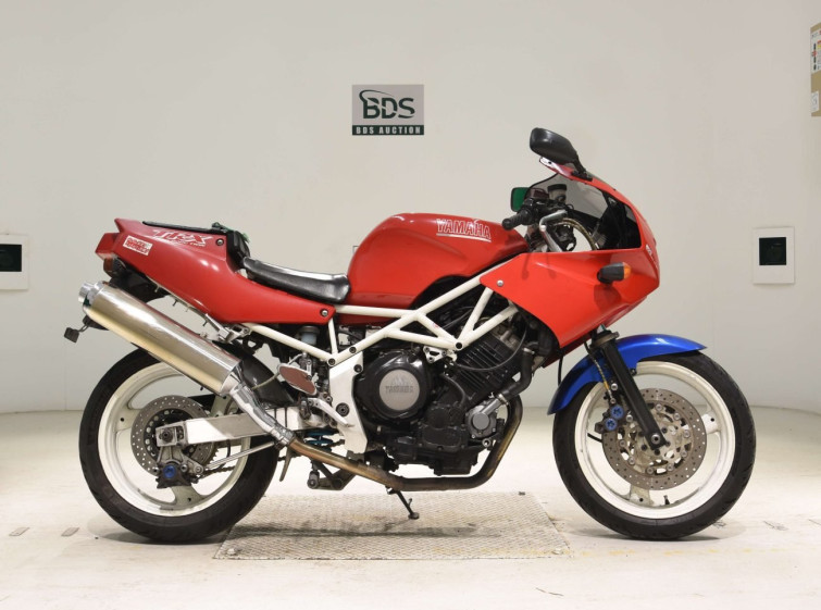 Мотоцикл Yamaha TRX850 с пробегом 74831 km