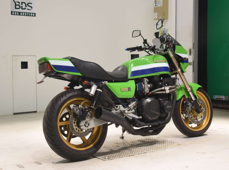 Мотоцикл Kawasaki Z1000J з пробігом 14144 km