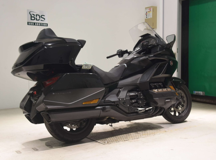 Мотоцикл Honda GL1800 TOUR D с пробегом 20541 km