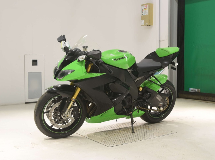 Мотоцикл Kawasaki NINJA ZX-10R с пробегом 13425 km